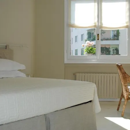 Bed&cafe 3* Милан