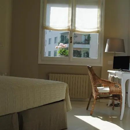 Bed&cafe לינה וארוחת בוקר מילאנו