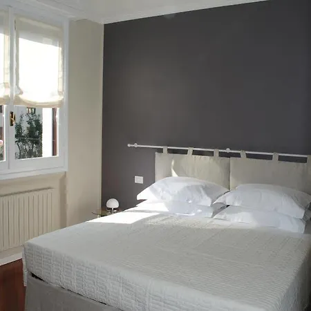 Bed&cafe Milánó